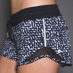 Lululemon Hotty Hot shorts, 2.5” with drawstring